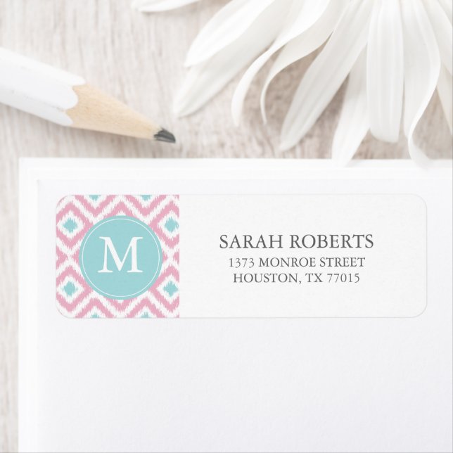 Étiquette Diamants de menthe rose monogramme Motif Ikat (En situation)