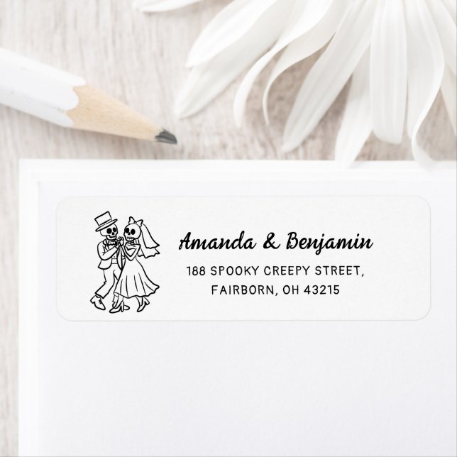 Étiquette Doodle à main ironique Skelton Halloween (En situation)