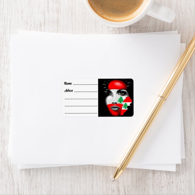 Étiquette Drapeau et carte du Liban sur le visage de la fill (En situation)