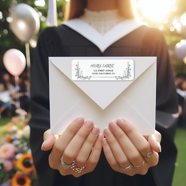 Étiquette Elégant Graduation Bordure florale noire et blanch (Créateur téléchargé)