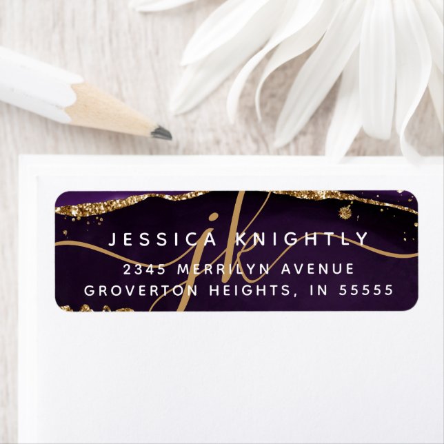 Étiquette Élégant Purple Gold Parties scintillant Monogramme (En situation)