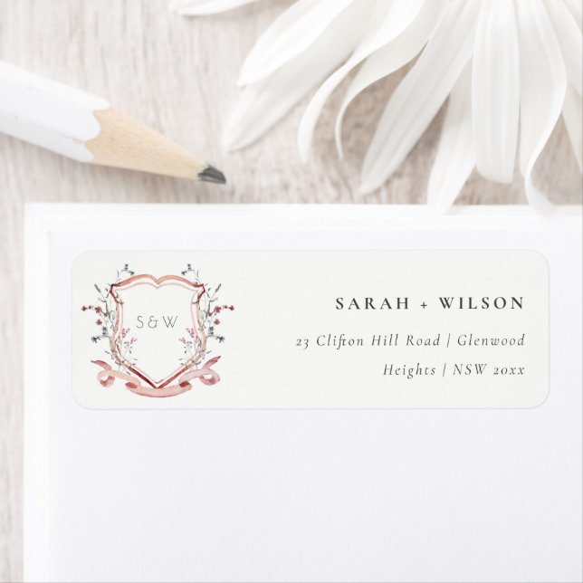 Étiquette Élégant rose Fleur sauvage Monogram Crest Adresse (En situation)