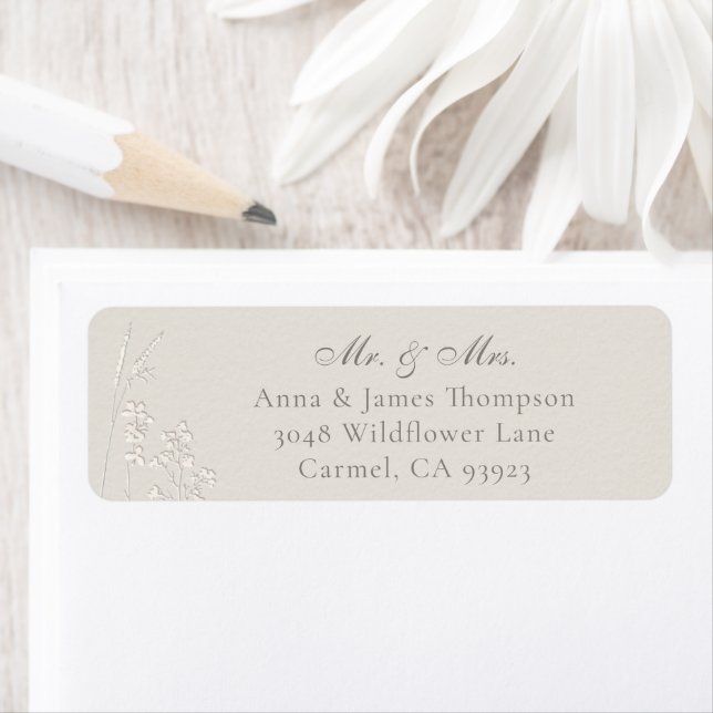 Étiquette Faux Embossed Wildflowers Classic Wedding Response (En situation)