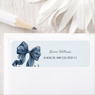 Étiquette Fête de bébé au noeud papillon en jeans bleus
