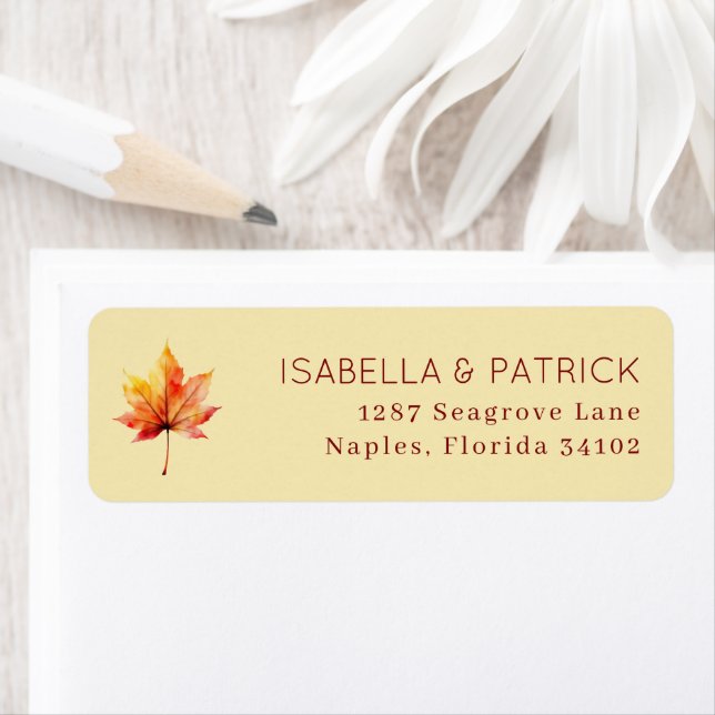 Étiquette Feuille de papier aquarelle beige élégant (En situation)
