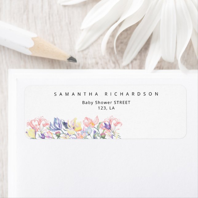 Étiquette Fleurs sauvages - Bébé en baby shower fleuri (En situation)