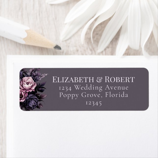 Étiquette Gothic Plum Floral Wedding Address Labels (En situation)