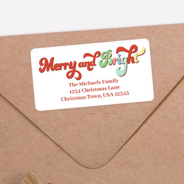 Étiquette Joyeux et lumineux Noël Adresse de retour (Merry and Bright Christmas return address label.)