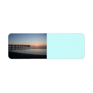 Étiquette lever de soleil au pilier de pêche