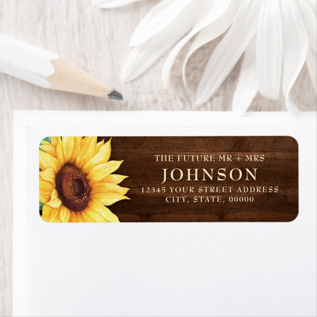 Étiquette Mariage d'aquarelle de tournesol en bois rustique (En situation)