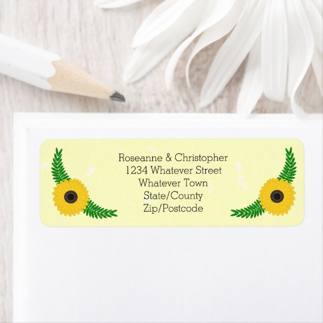 Étiquette Mariage de design de tournesol de couleur jaune (En situation)