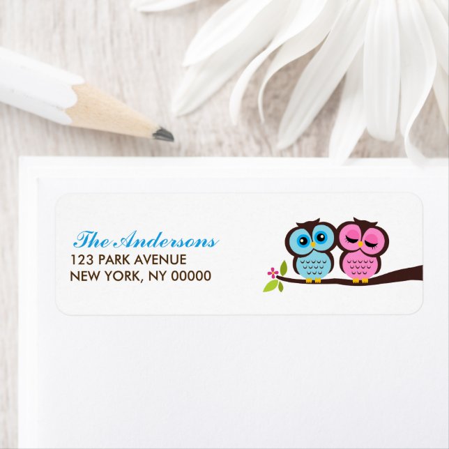 Étiquette Mariage de hibou bleu et rose (En situation)