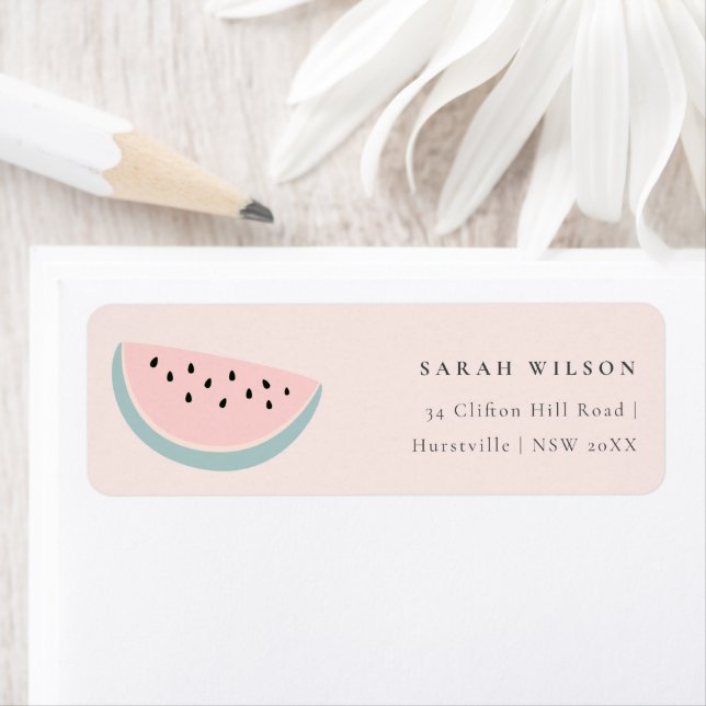 Étiquette Mignonne Notre Petite Melon Pastel Pink Blush Adre (En situation)