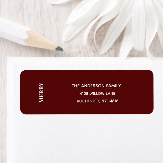 Étiquette Minimal MERRY | Deep Red Holiday Address Label (En situation)