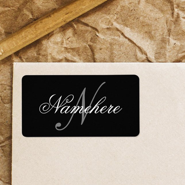 Étiquette Monogramme de nom noir et blanc personnalisé uniqu (Créateur téléchargé)