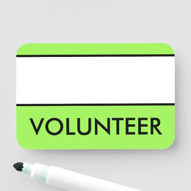 Étiquette nommée "VOLONTAIRE" moderne et à la mode (En situation)