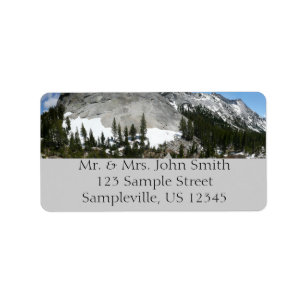 Étiquette Panorama en granit neigeux à Yosemite
