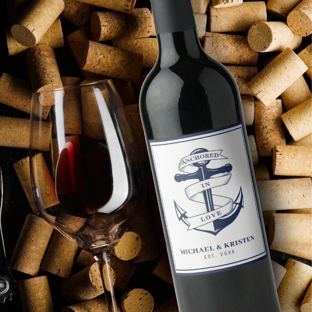 Étiquette Pour Bouteilles De Vin Ancré dans l'amour blanc Mariage d'Ancres nautique (Anchored in Love White Nautical Anchor Wedding Wine Label
)