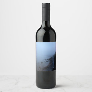 Étiquette Pour Bouteilles De Vin Brouillard arrangeant au-dessus de la plage