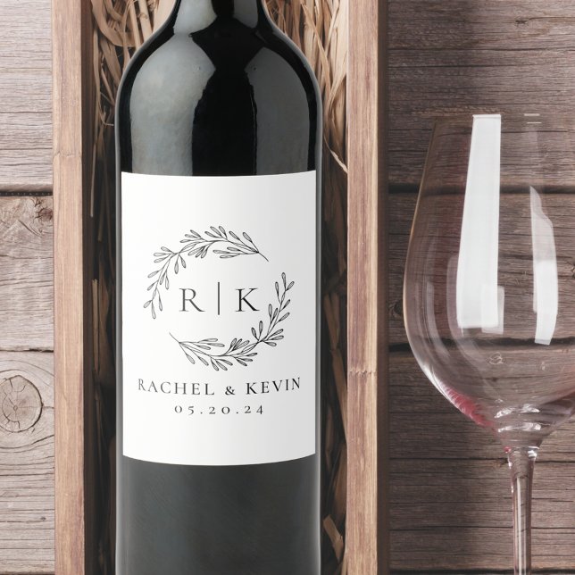 Étiquette Pour Bouteilles De Vin Élégant Mariage de couronne Monogramme initial (Créateur téléchargé)