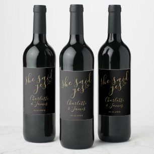 Étiquette Pour Bouteilles De Vin Elle a dit oui Fête de fiançailles Noir et Or
