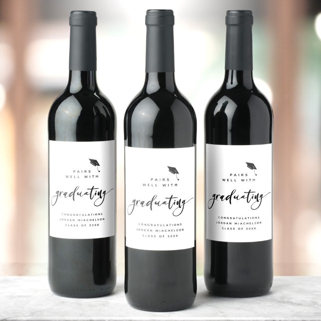 Étiquette Pour Bouteilles De Vin Graduation Moderne Script Calligraphie Congrats Gr (Créateur téléchargé)