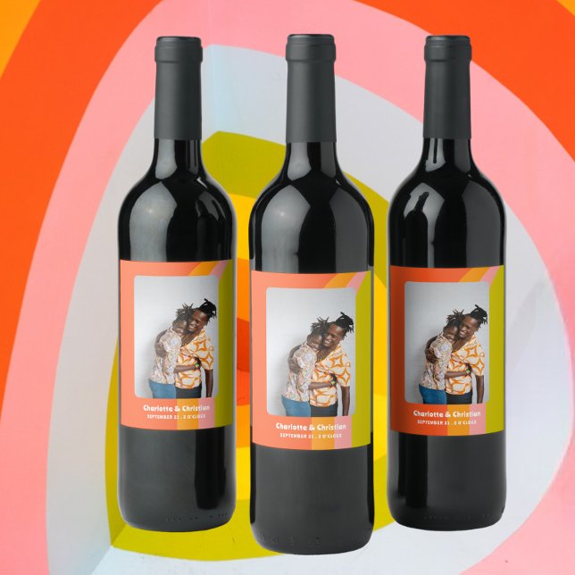 Étiquette Pour Bouteilles De Vin Mariage d'accueil Gras Retro Citrus (Bold Retro Citrus Welcome Wedding Wine Labels from Ricaso - add your own photo and text)