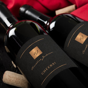 Étiquette Pour Bouteilles De Vin Noir or élégant moderne script de nom personnalisé