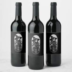 Étiquette Pour Bouteilles De Vin Sorcière avec lanterne Halloween