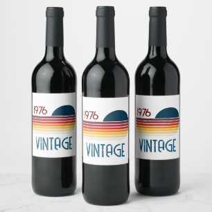 Étiquette Pour Bouteilles De Vin Vintage 1976 Retro Stripe Sun 50e anniversaire