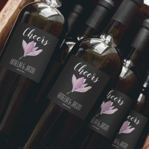 Étiquette Pour Bouteilles De Vin Violet Magnolia Blossom sur le Mariage noir