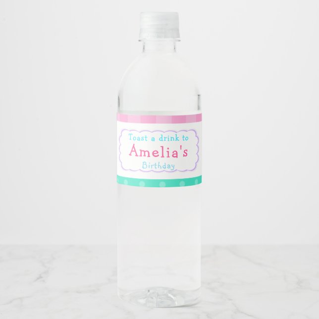 Étiquette Pour Bouteilles D'eau Fille Baking fête d'anniversaire (Devant)