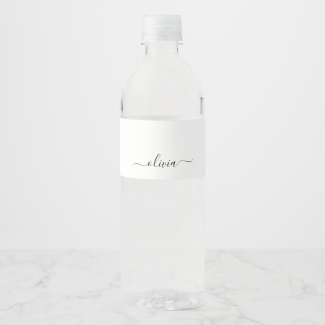 Étiquette Pour Bouteilles D'eau Noir Blanc moderne Script Girl Monogramme Nom (Devant)
