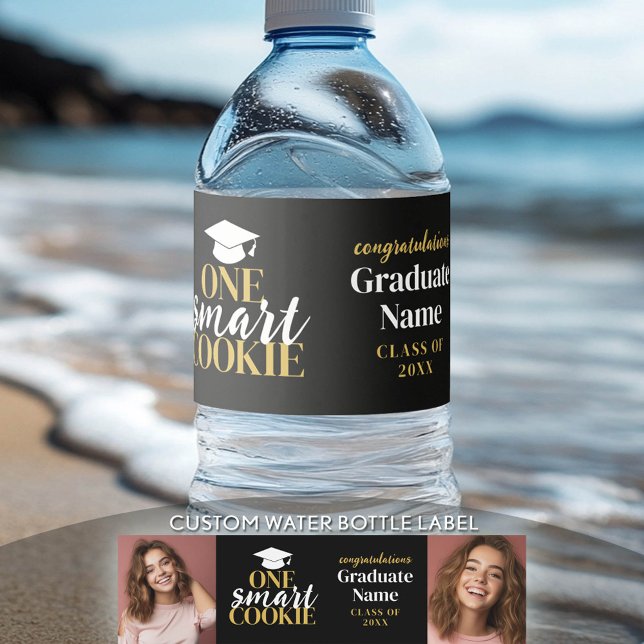 Étiquette Pour Bouteilles D'eau Un cookie intelligent - Black Gold - Graduation 2  (Custom Graduation Water Bottle Label)