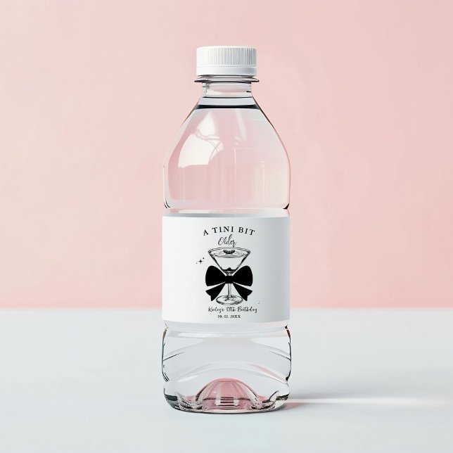 Étiquette Pour Bouteilles D'eau Un Martini Un Peu Plus Ancien (Créateur téléchargé)