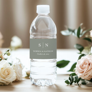 Étiquette Pour Bouteilles D'eau Vert sauge minimaliste et chic Mariage Monogramm