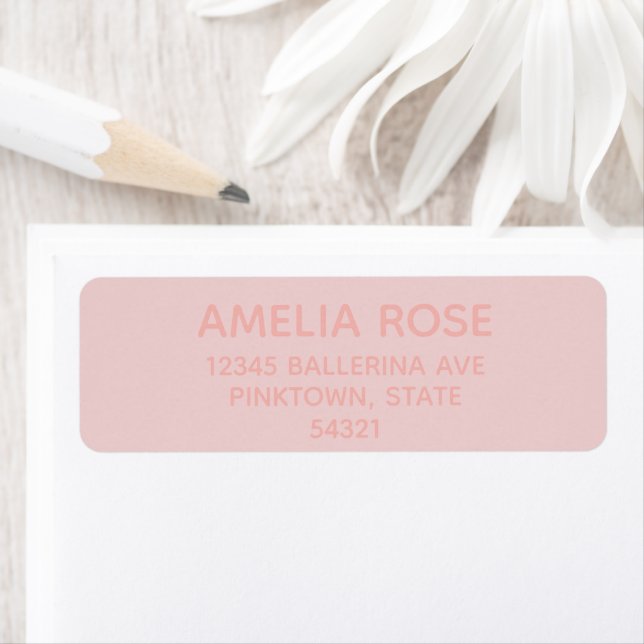 Étiquette Quartz simple personnalisé rose sur rose (En situation)