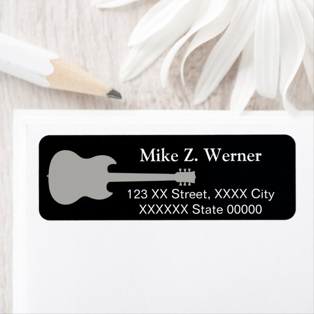 Étiquette rocher noir du guitariste (En situation)