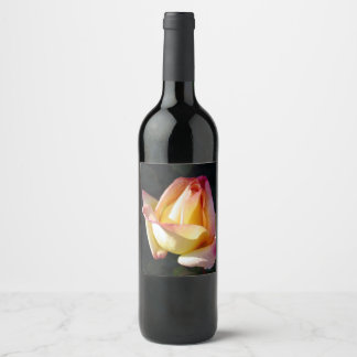 étiquette rose de vin pétale