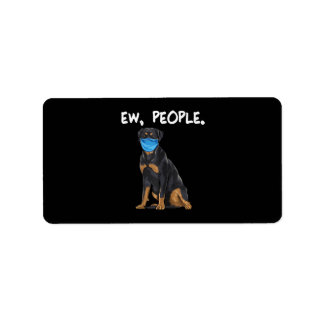 Étiquette rottweiler de nouvelles personnes chien portant un