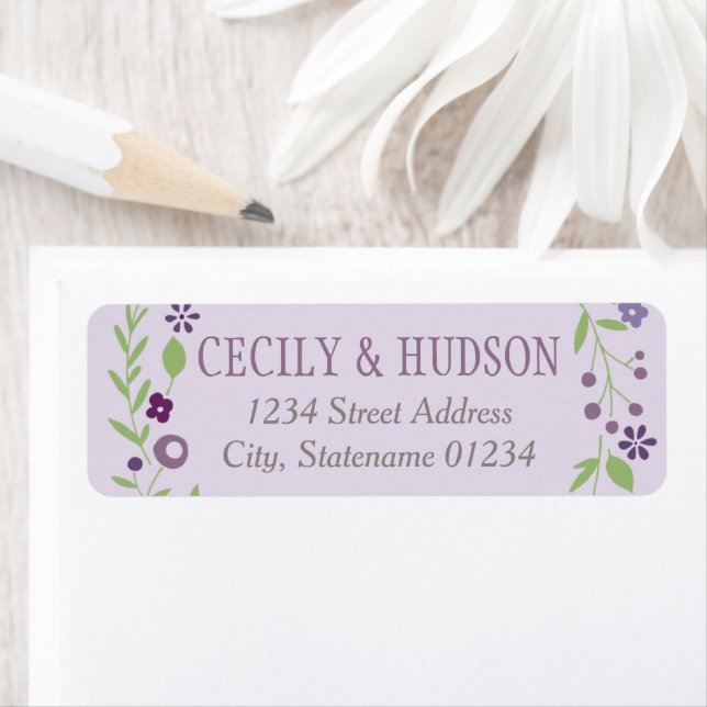 Étiquette Rustic Purple Green Floral Mariage Adresse de reto (En situation)