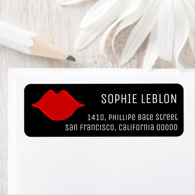 Étiquette salon de beauté aux lèvres rouges gentil / élégant (En situation)