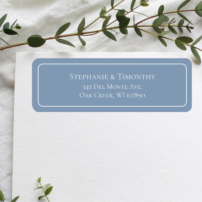 Étiquette Simple classique Dusty Blue Mariage Adresse de ret (Effortlessly manage wedding correspondence with our simple return labels, ensuring seamless mailing.)