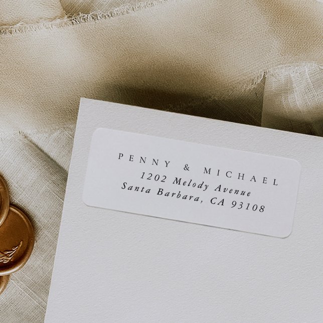 Étiquette Sophistiqué moderne noir sur blanc Adresse de reto (Black and white contemporary return address label.)