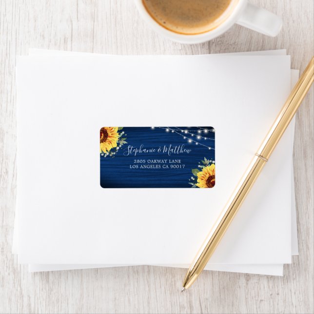 Étiquette Sunflower Navy Blue Wood Adresse (En situation)