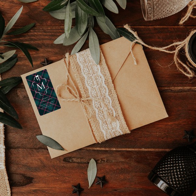 Étiquette Tartan Vert & Rose | Noël avec monogramme personna (Créateur téléchargé)