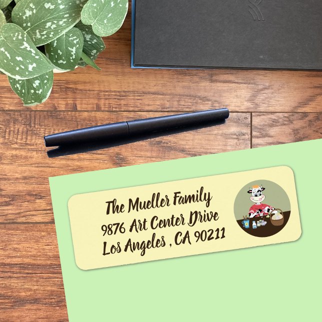 Étiquette Vache à bande dessinée peignant des oeufs de (Créateur téléchargé)