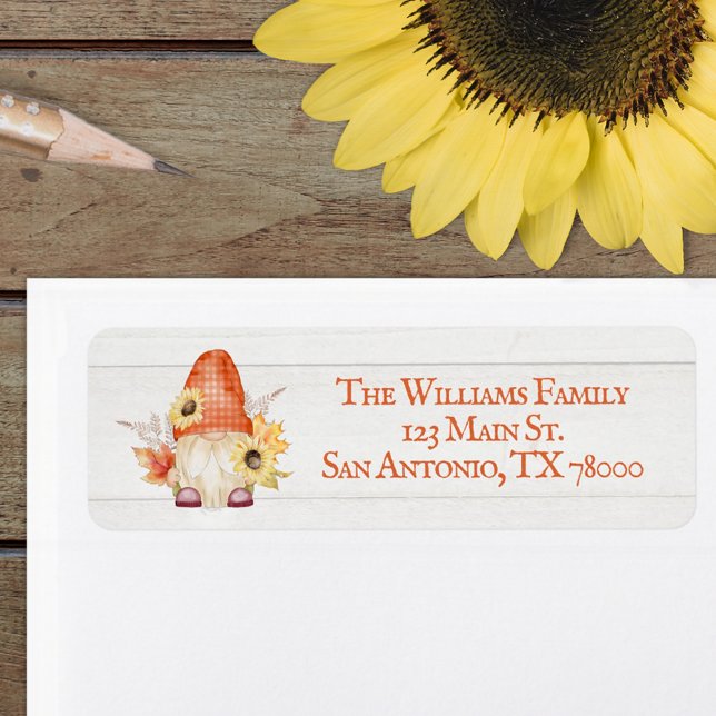 Étiquette Whimsical Gnome Automne Adresse de retour (Fall gnome return address label sticker)