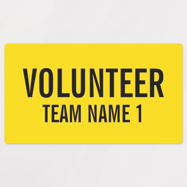Étiquettes Badge volontaire jaune avec nom d'équipe personnal (Design 1)