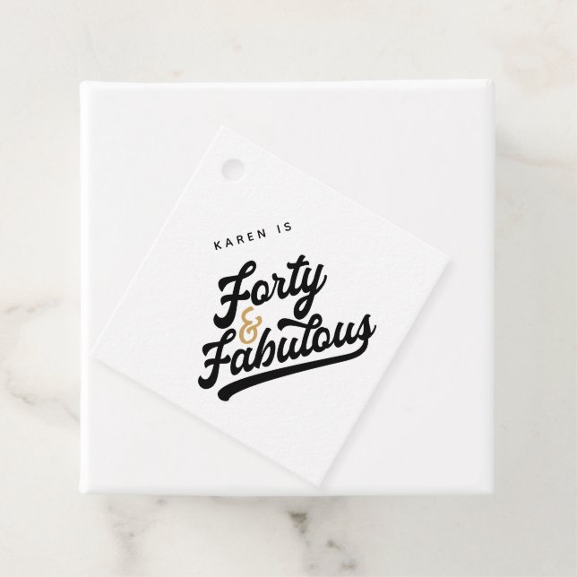 Étiquettes Cadeau 40 et fabuleuse fête d'anniversaire (En situation)